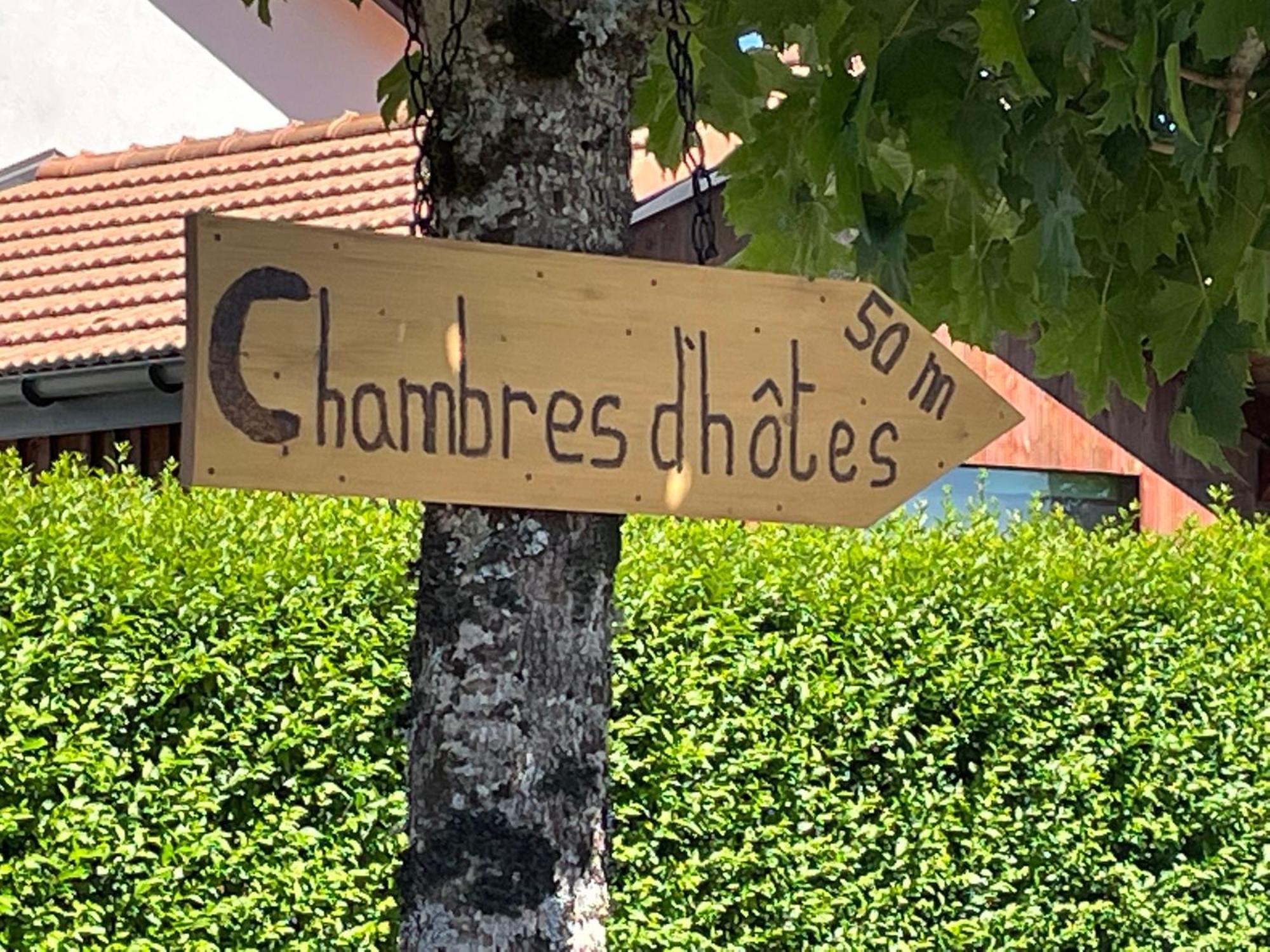 Chambres D'Hotes Les Genevez Екстериор снимка